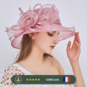 Chapeau rose à volants en maille des années 20
