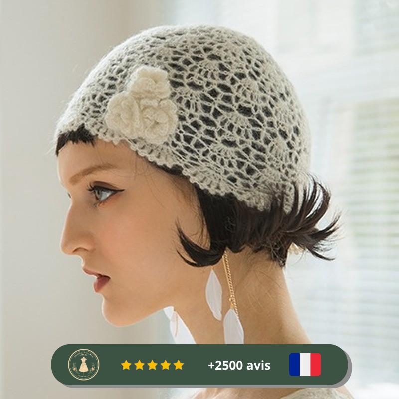 Chapeau années 30 blanc en tricot à motif floral – Image 4
