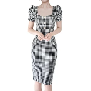 Robe femme années 30 à carreaux col carré