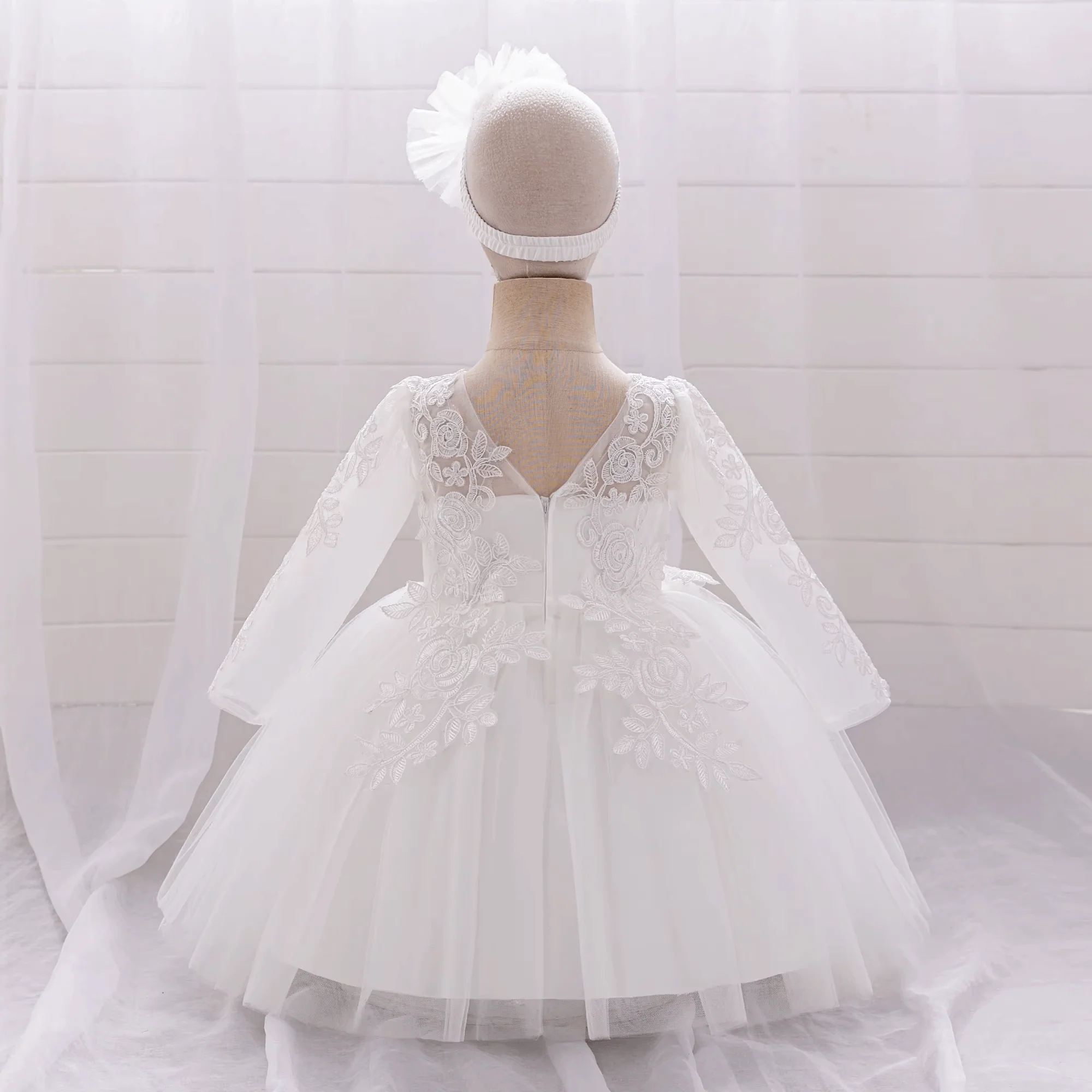 Robe Baptême Tulle Bébé – Image 3